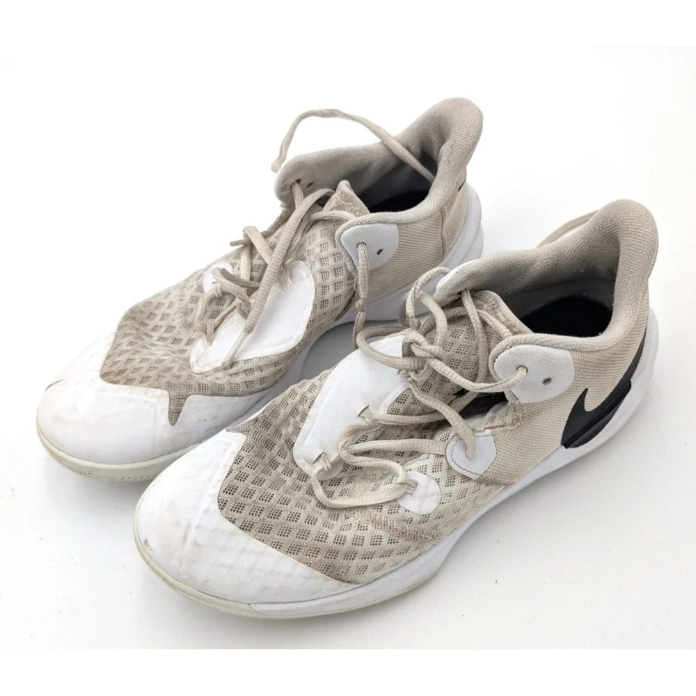 Nike Zoom Hyperspeed Court Volleyball Shoes size 7 Women's